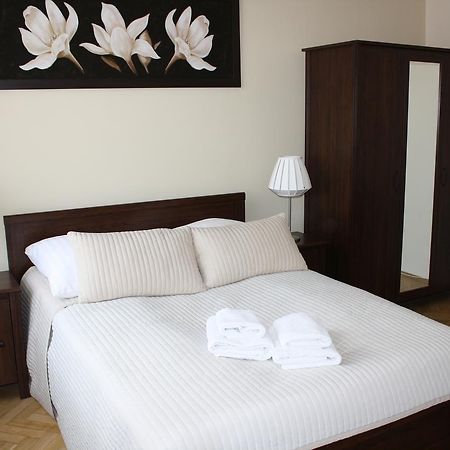 Place 4 You Apartments كراكوفيا المظهر الخارجي الصورة