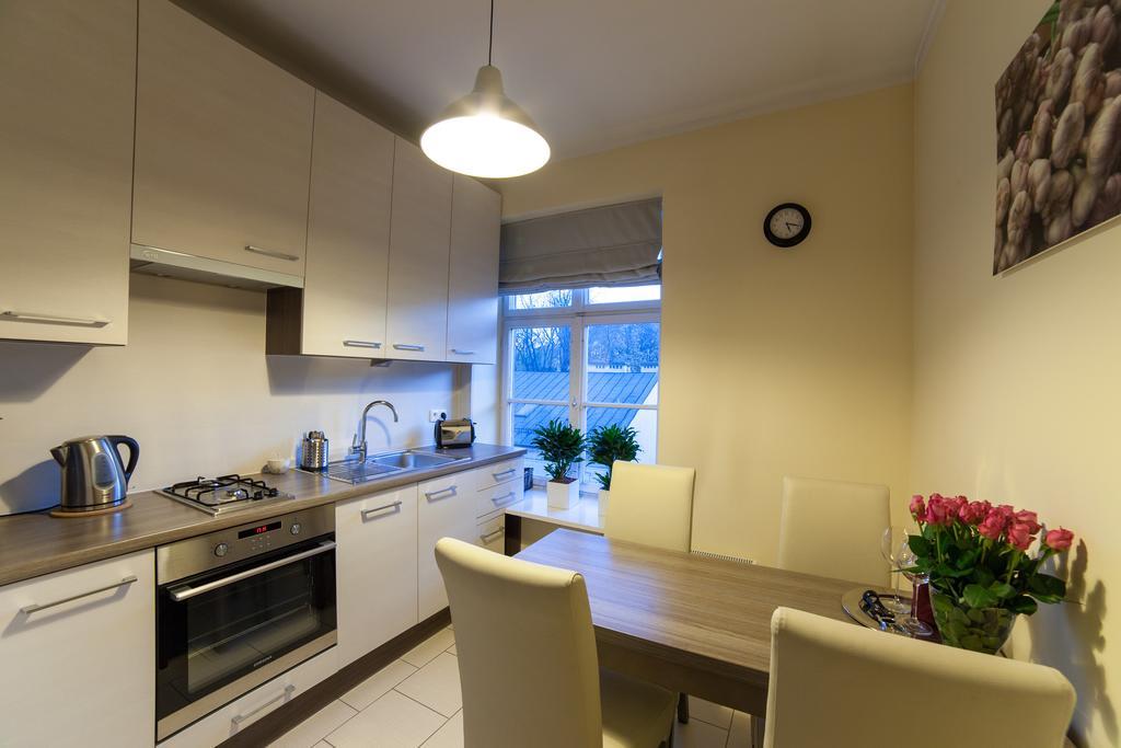 Place 4 You Apartments كراكوفيا الغرفة الصورة