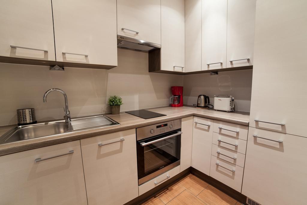 Place 4 You Apartments كراكوفيا الغرفة الصورة